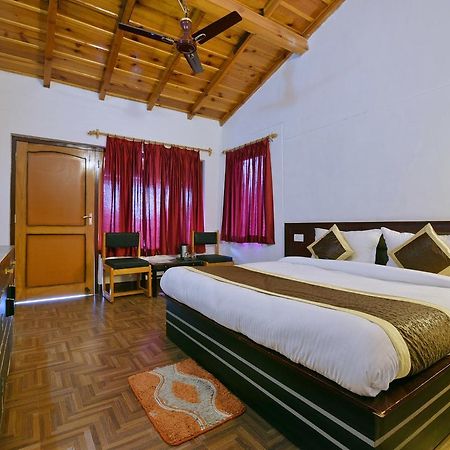 Sapphire Inn Bhīm Tāl Buitenkant foto