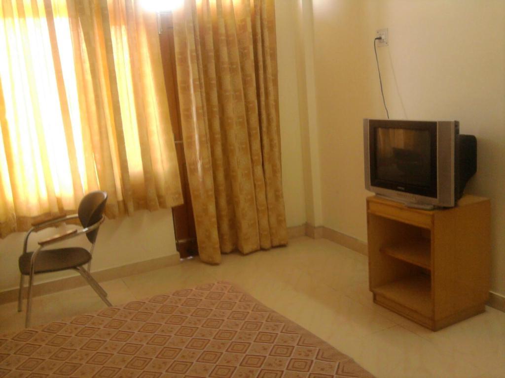 Sapphire Inn Bhīm Tāl Buitenkant foto